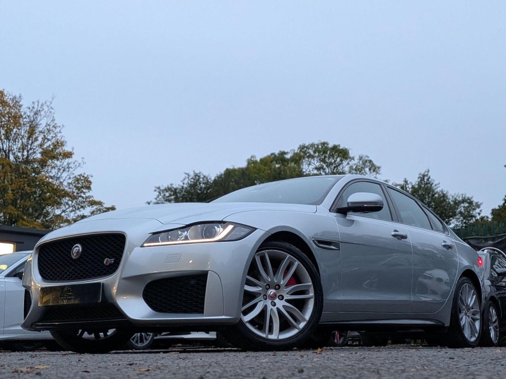 JAGUAR XF