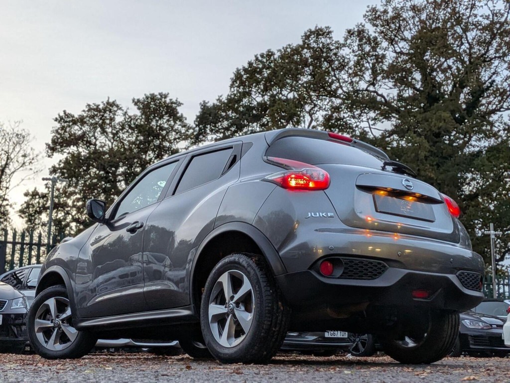 NISSAN JUKE