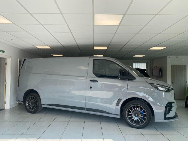 FORD TRANSIT CUSTOM