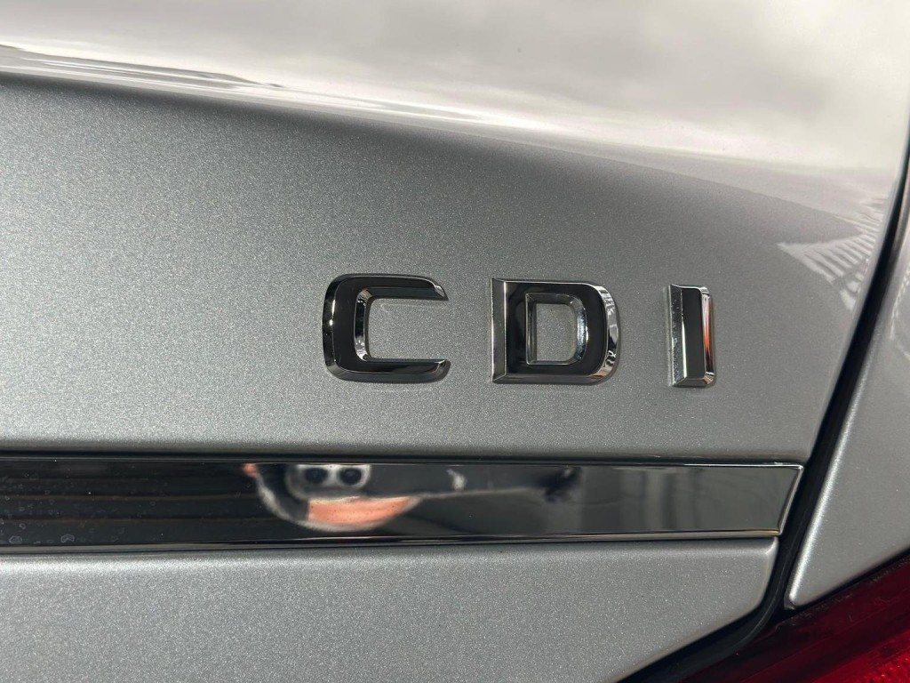 MERCEDES-BENZ CLS 3.0 CLS350 CDI V6 BlueEfficiency Sport Coupe G-Tronic+ Euro 5 4dr 2011