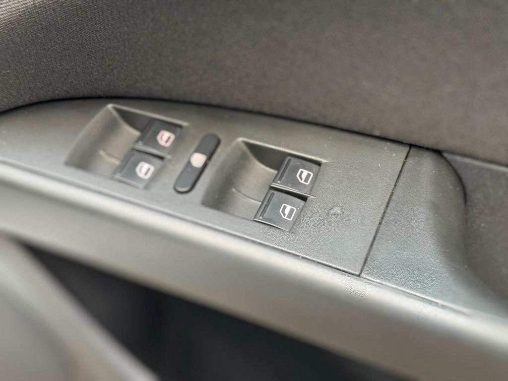 SEAT LEON 2.0 TDI CR FR+ DSG Euro 5 5dr 2012