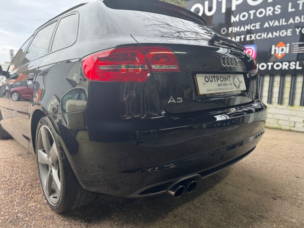 AUDI A3 2.0 TFSI Black Edition Sportback S Tronic quattro Euro 5 5dr 2013