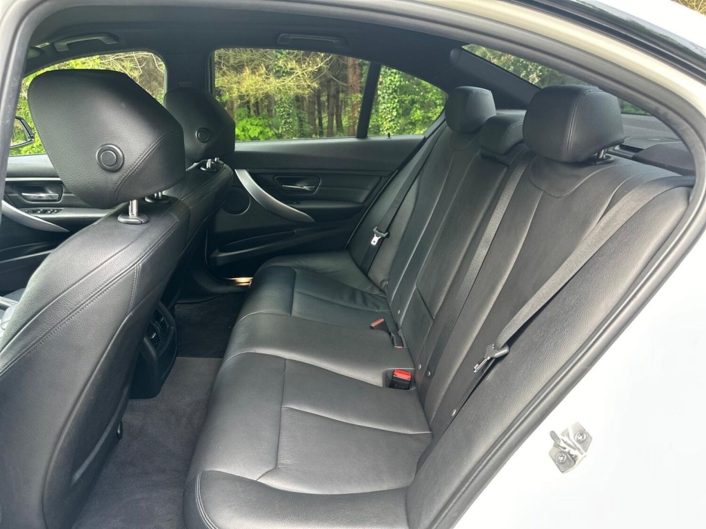 BMW 3 SERIES 3.0 335d M Sport Auto xDrive Euro 6 (s/s) 4dr 2015