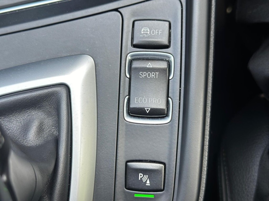 BMW 3 SERIES 3.0 335d M Sport Auto xDrive Euro 6 (s/s) 4dr 2015