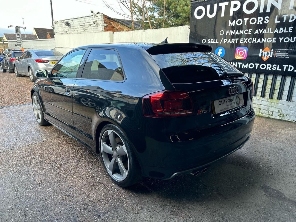 AUDI S3 2.0 TFSI Black Edition quattro Euro 5 3dr 2011