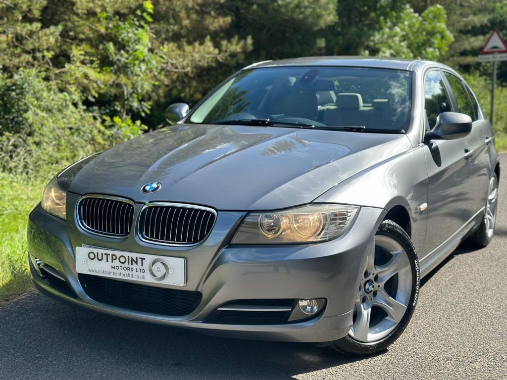 BMW 3 SERIES 2.0 320d Exclusive Edition Steptronic Euro 5 4dr 2011
