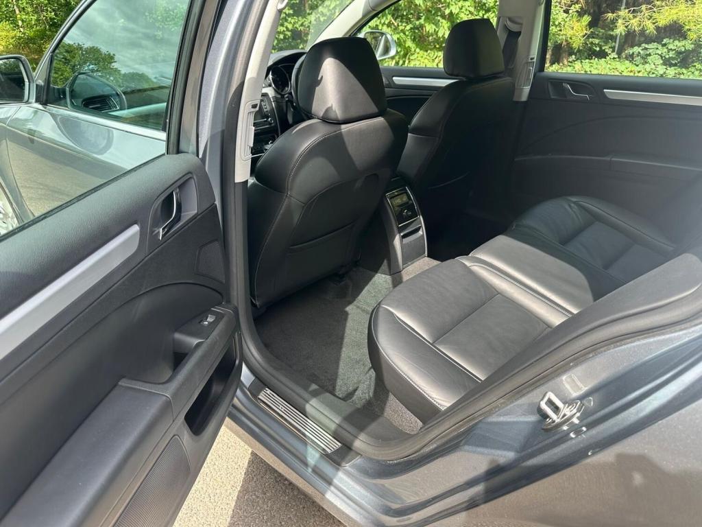 SKODA SUPERB 2.0 TDI Elegance DSG Euro 5 5dr 2010