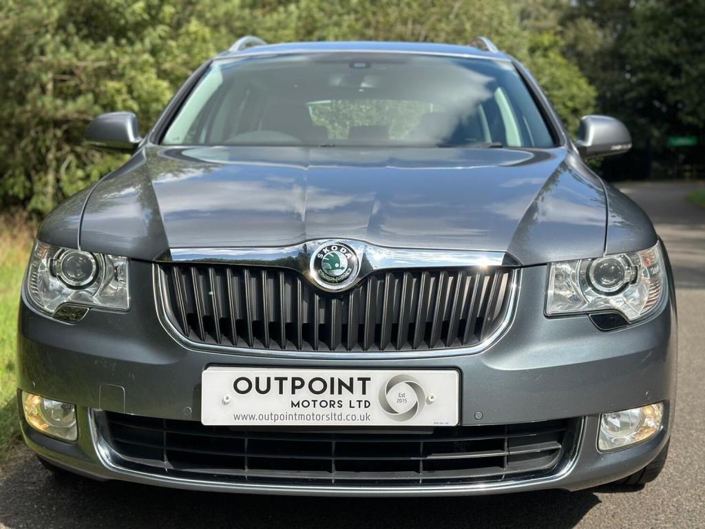 SKODA SUPERB 2.0 TDI Elegance DSG Euro 5 5dr 2010
