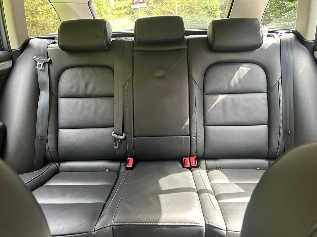 SKODA SUPERB 2.0 TDI Elegance DSG Euro 5 5dr 2010