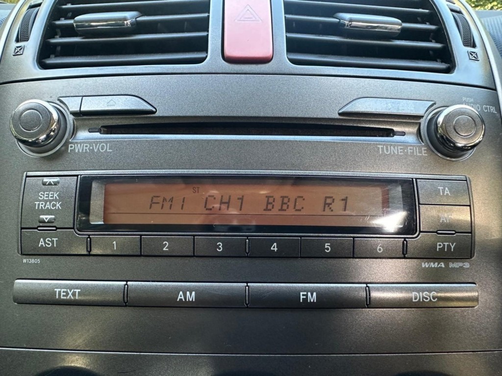 TOYOTA AURIS 1.6 VVT-i TR 5dr 2007