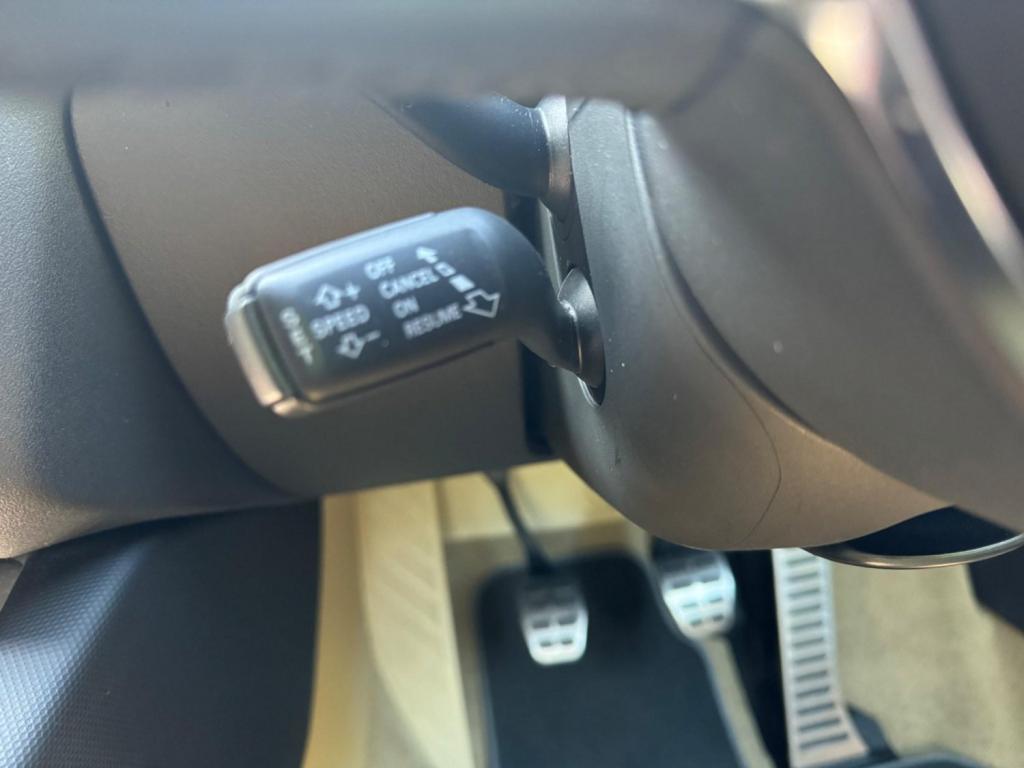 AUDI TT 2.0 TFSI Sport Euro 5 (s/s) 3dr 2011