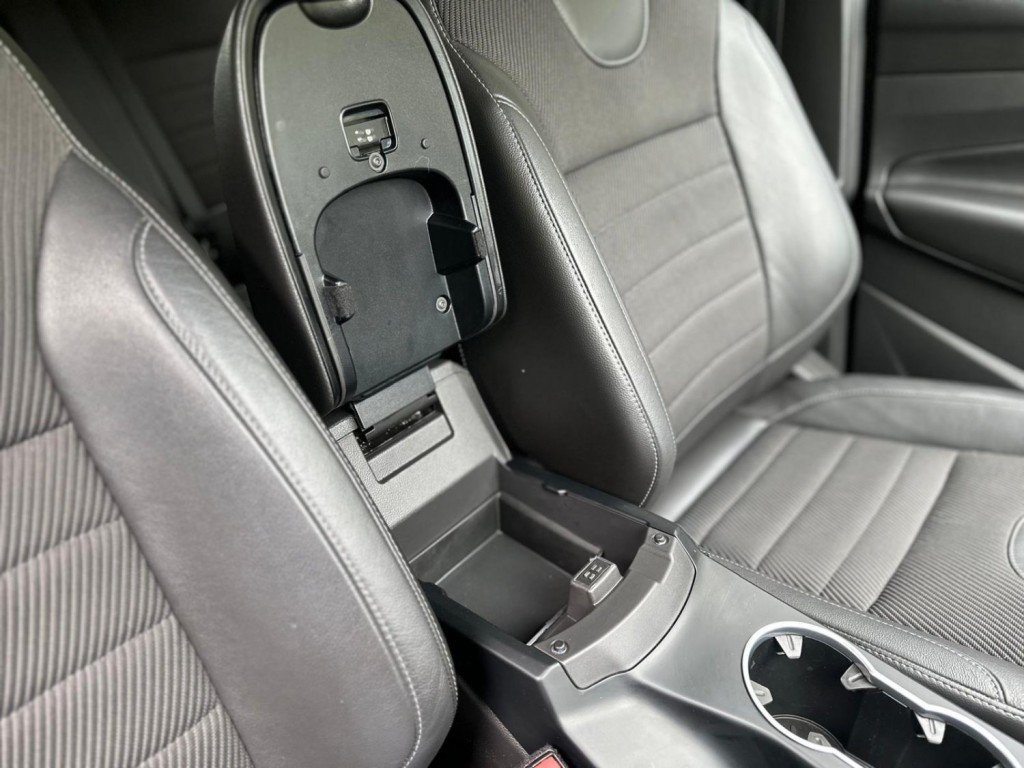 FORD KUGA 2.0 TDCi Titanium 2WD Euro 6 (s/s) 5dr 2016