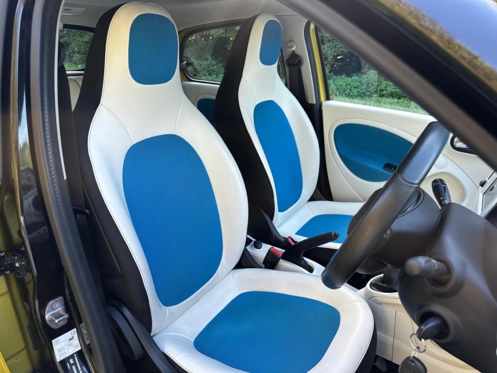 SMART FORFOUR 0.9T Proxy (Premium) Euro 6 (s/s) 5dr 2016