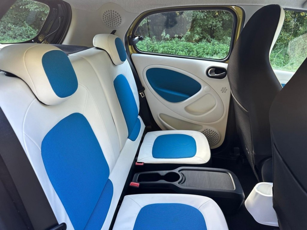 SMART FORFOUR 0.9T Proxy (Premium) Euro 6 (s/s) 5dr 2016