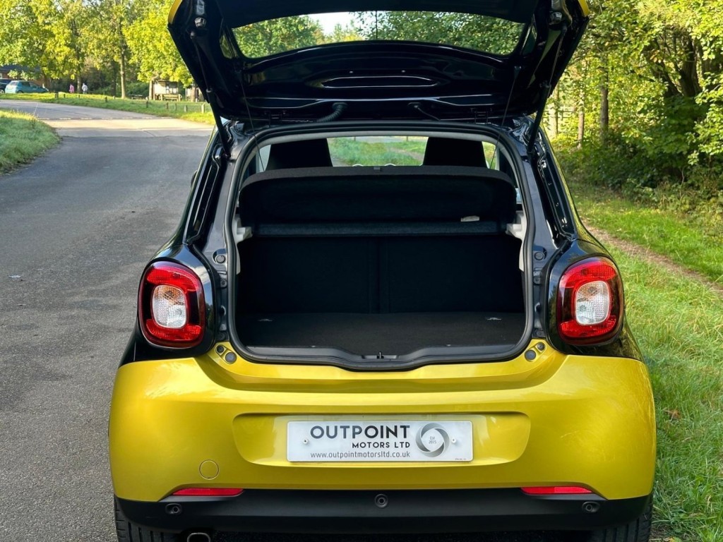 SMART FORFOUR 0.9T Proxy (Premium) Euro 6 (s/s) 5dr 2016
