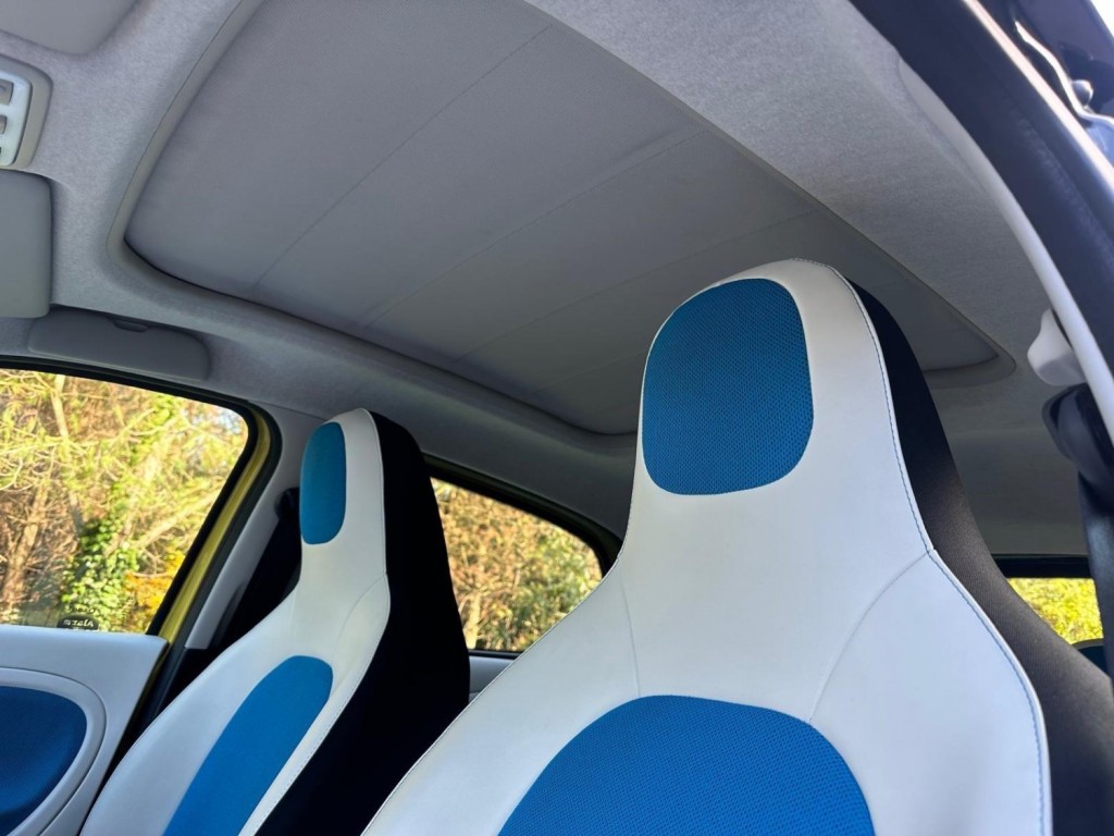 SMART FORFOUR 0.9T Proxy (Premium) Euro 6 (s/s) 5dr 2016