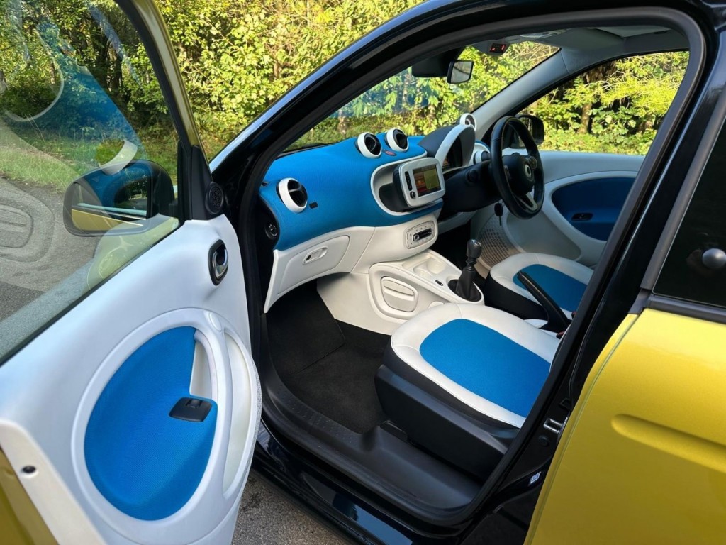 SMART FORFOUR 0.9T Proxy (Premium) Euro 6 (s/s) 5dr 2016