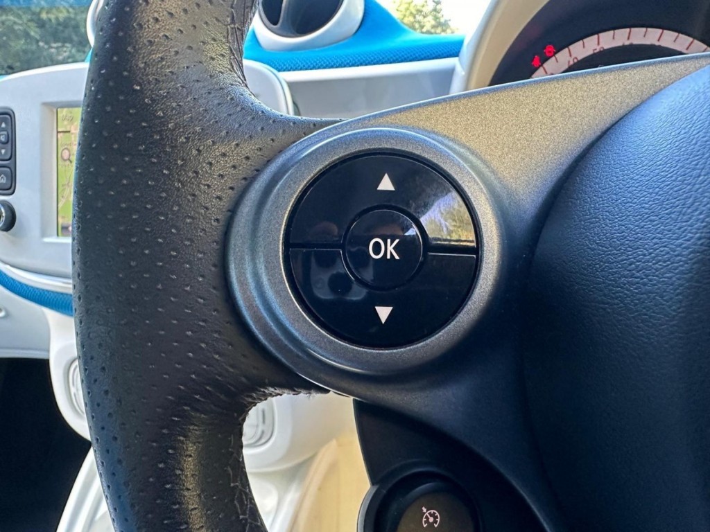 SMART FORFOUR 0.9T Proxy (Premium) Euro 6 (s/s) 5dr 2016