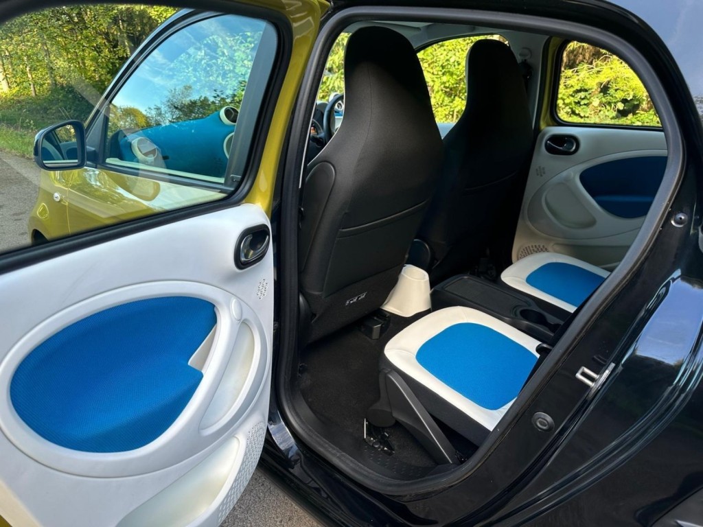 SMART FORFOUR 0.9T Proxy (Premium) Euro 6 (s/s) 5dr 2016