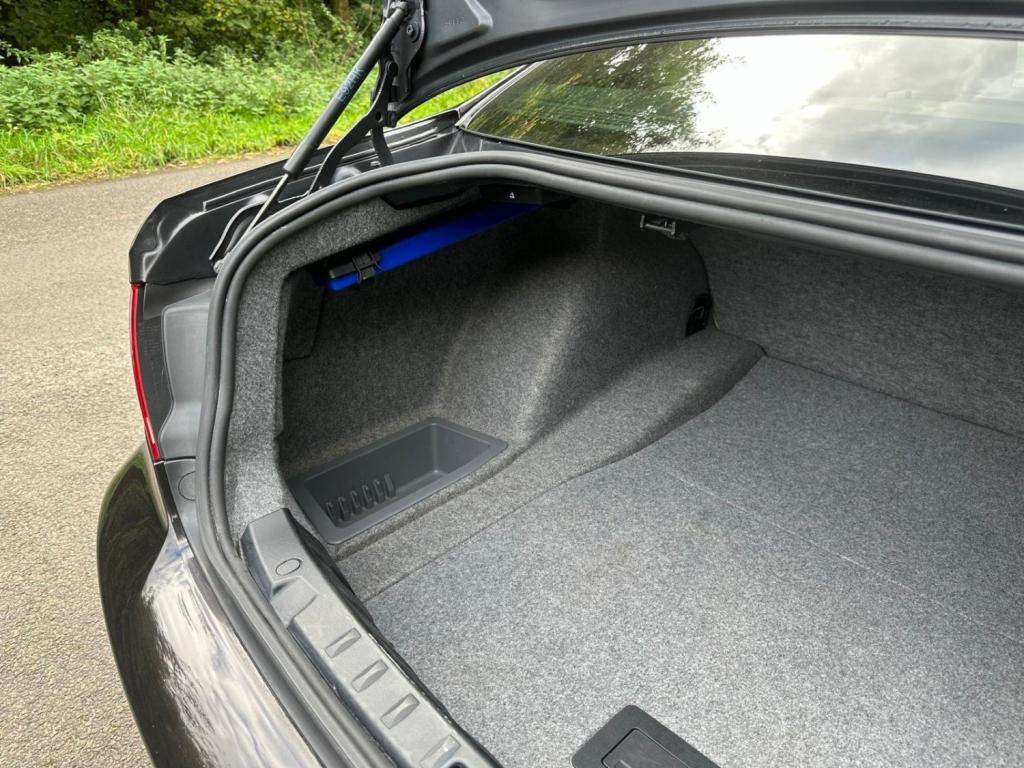 BMW 3 SERIES 2.0 320d M Sport Euro 5 2dr 2009