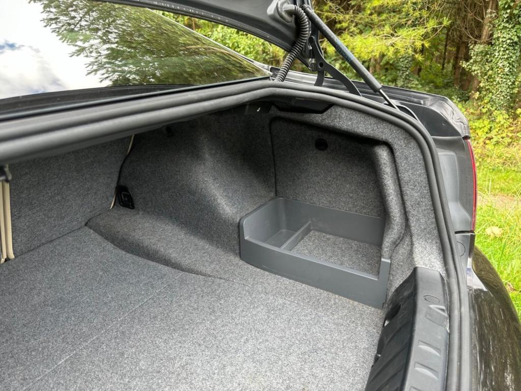 BMW 3 SERIES 2.0 320d M Sport Euro 5 2dr 2009