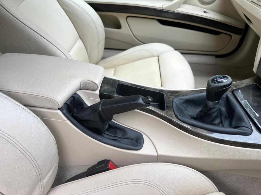 BMW 3 SERIES 2.0 320d M Sport Euro 5 2dr 2009