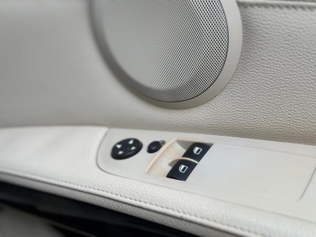 BMW 3 SERIES 2.0 320d M Sport Euro 5 2dr 2009