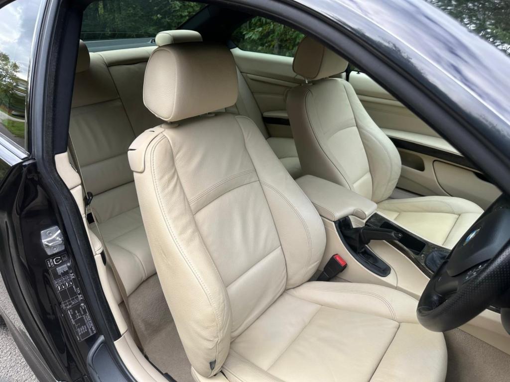 BMW 3 SERIES 2.0 320d M Sport Euro 5 2dr 2009