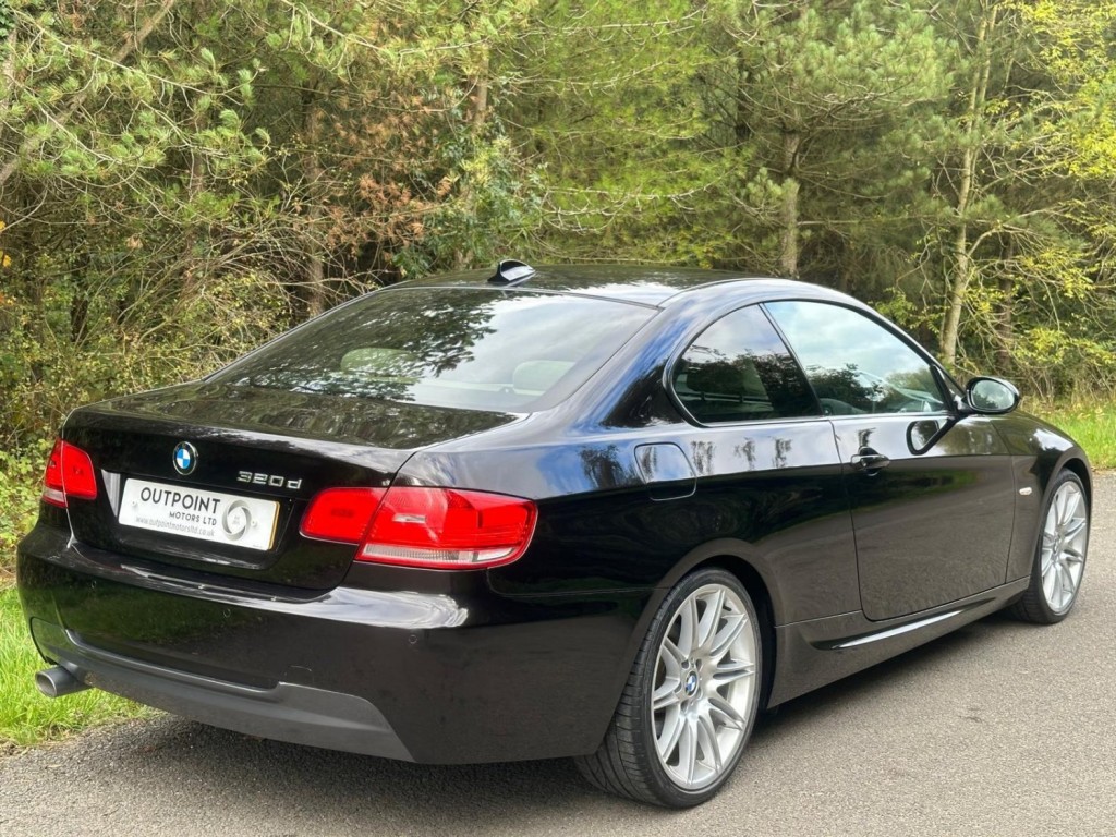 BMW 3 SERIES 2.0 320d M Sport Euro 5 2dr 2009