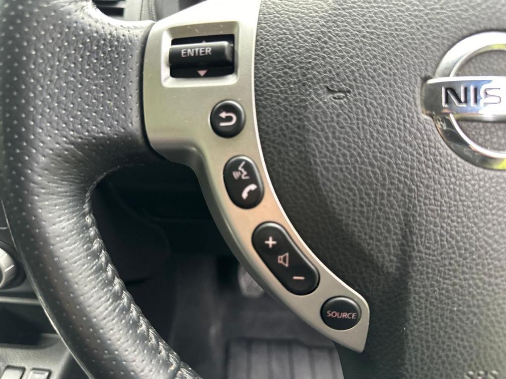 NISSAN X-TRAIL 2.0 dCi Tekna 4WD Euro 5 5dr 2010