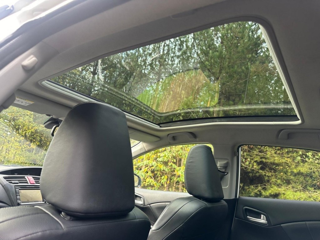 HONDA CIVIC 1.8 i-VTEC SR Auto Euro 5 5dr 2014