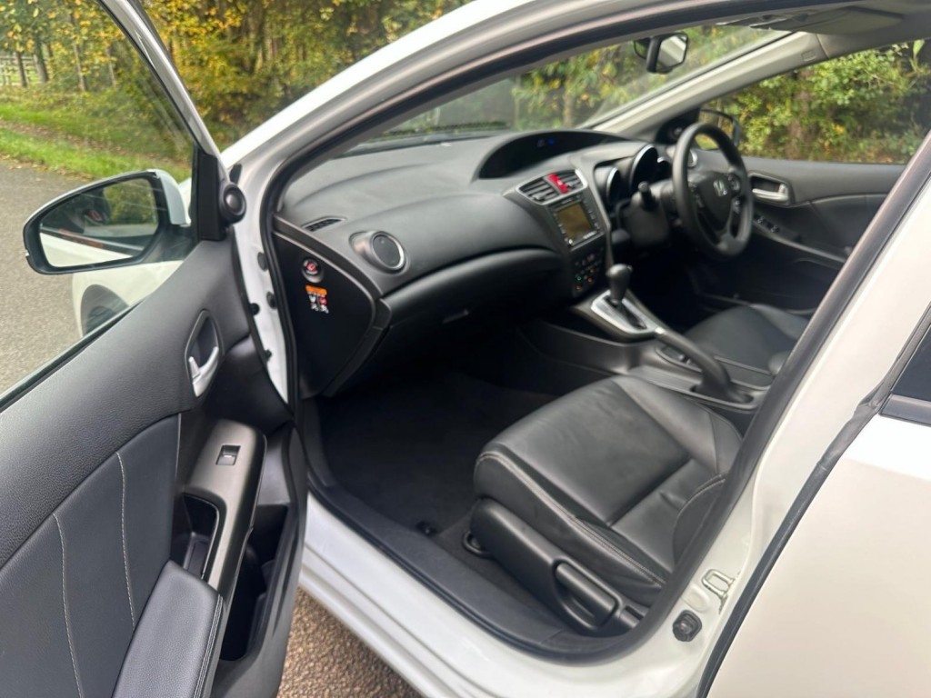 HONDA CIVIC 1.8 i-VTEC SR Auto Euro 5 5dr 2014