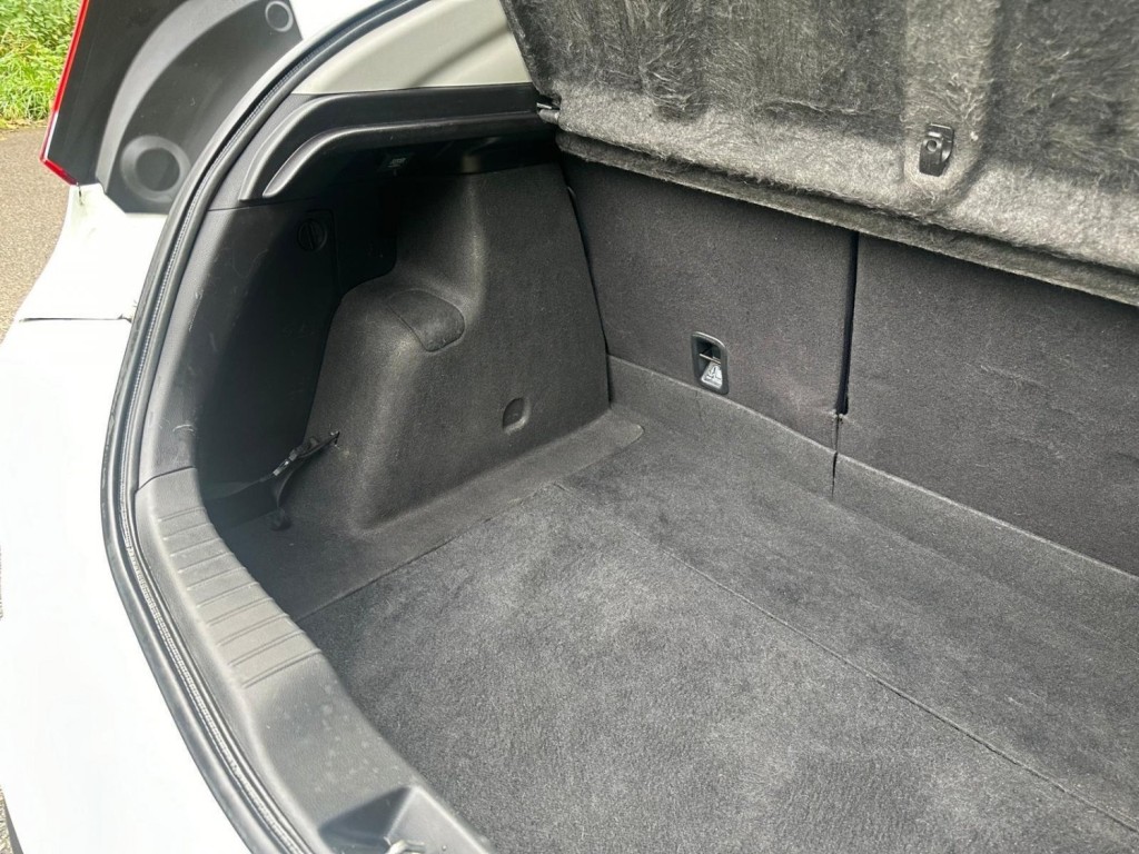 HONDA CIVIC 1.8 i-VTEC SR Auto Euro 5 5dr 2014