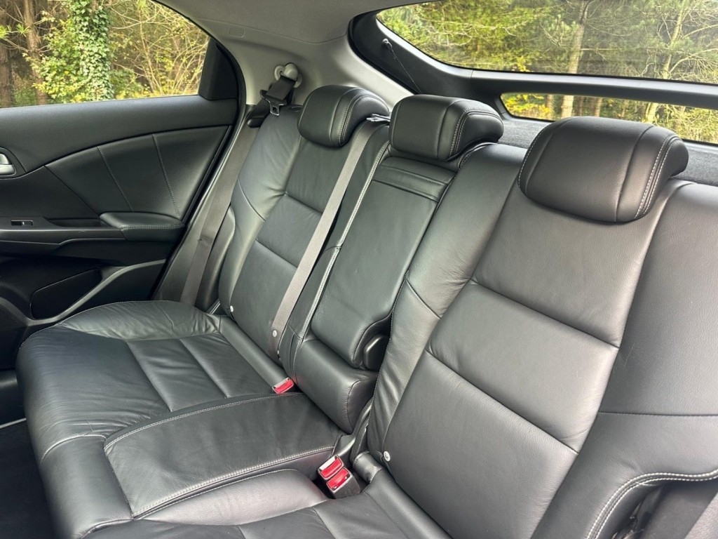 HONDA CIVIC 1.8 i-VTEC SR Auto Euro 5 5dr 2014