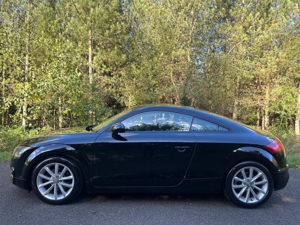 AUDI TT 2.0 TFSI Sport S Tronic quattro Euro 5 (s/s) 3dr 2011