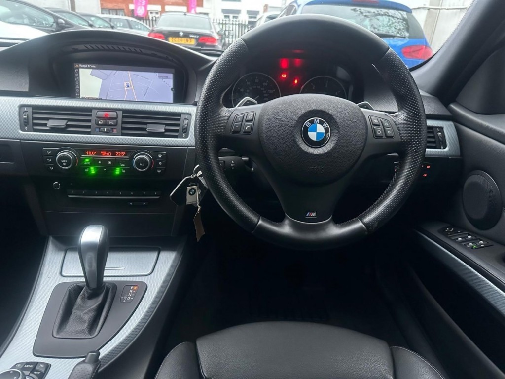 BMW 3 SERIES 3.0 325d M Sport Touring Steptronic Euro 5 5dr 2010