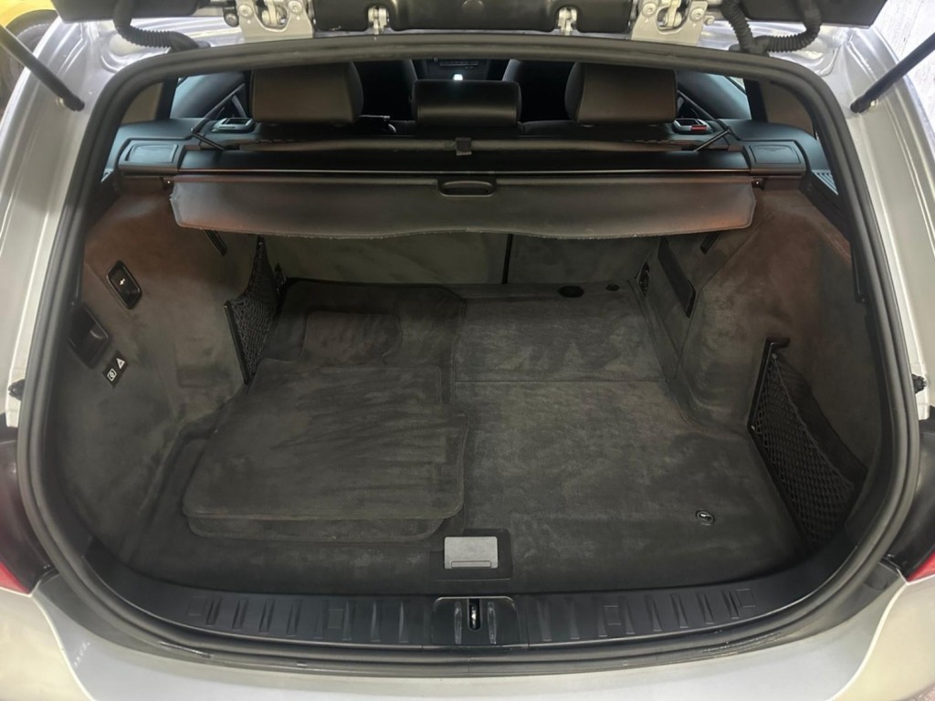 BMW 3 SERIES 3.0 325d M Sport Touring Steptronic Euro 5 5dr 2010