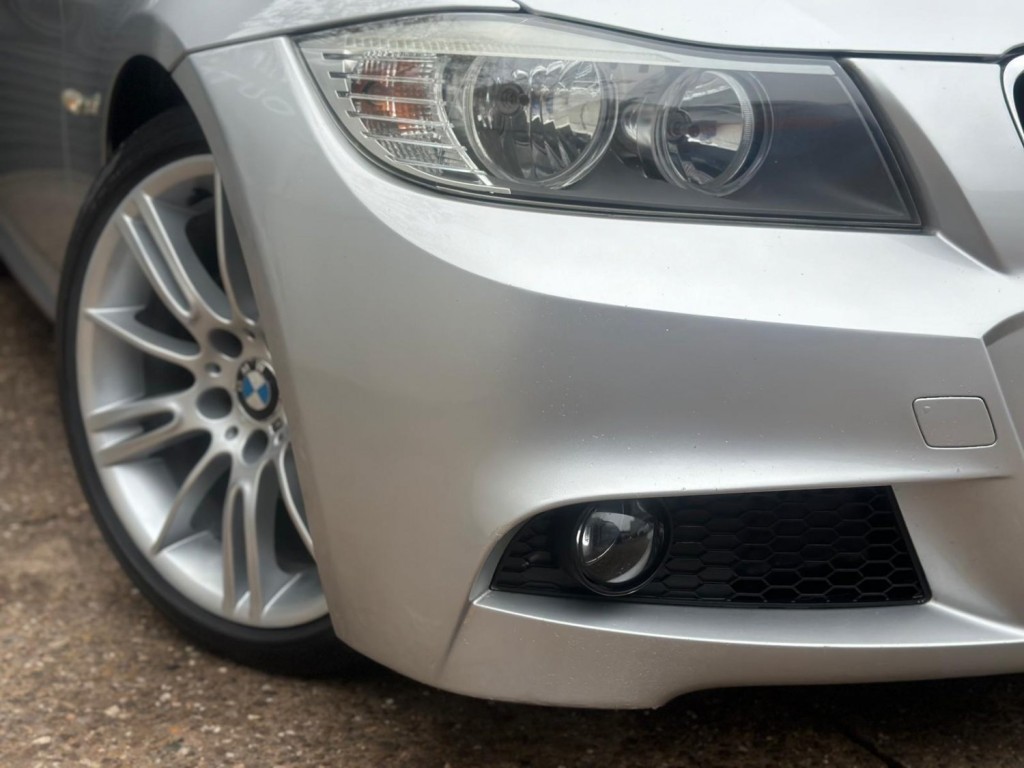BMW 3 SERIES 3.0 325d M Sport Touring Steptronic Euro 5 5dr 2010