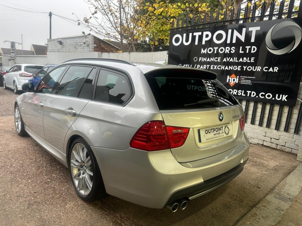 BMW 3 SERIES 3.0 325d M Sport Touring Steptronic Euro 5 5dr 2010