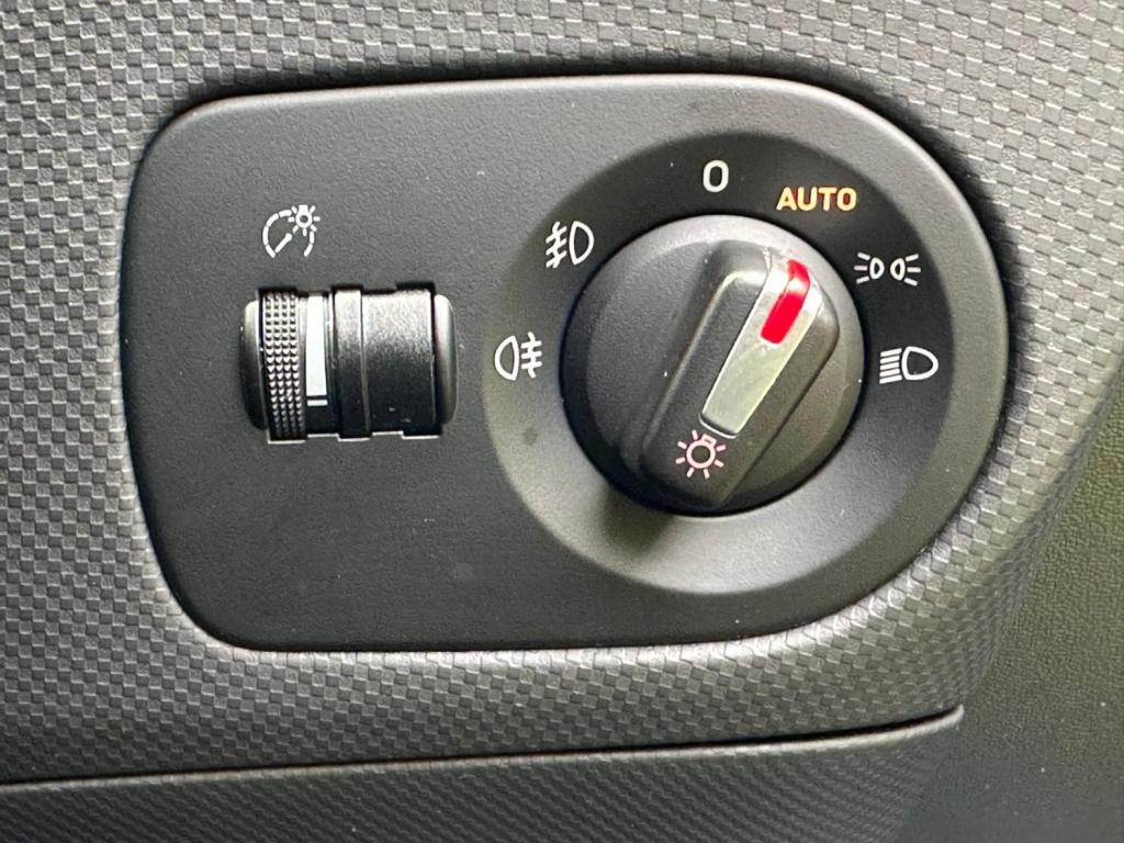 SEAT LEON 2.0 TSI FR+ DSG Euro 5 5dr 2012