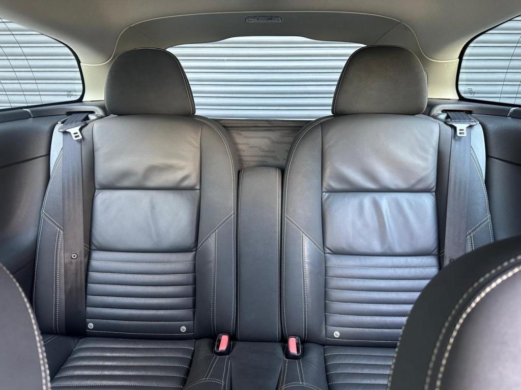 VOLVO C30 2.0 D3 R-Design Sports Coupe Geartronic Euro 5 3dr 2011