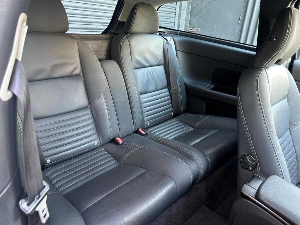 VOLVO C30 2.0 D3 R-Design Sports Coupe Geartronic Euro 5 3dr 2011