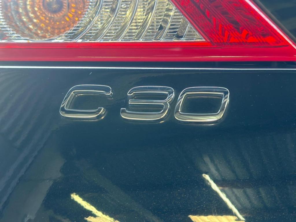 VOLVO C30 2.0 D3 R-Design Sports Coupe Geartronic Euro 5 3dr 2011