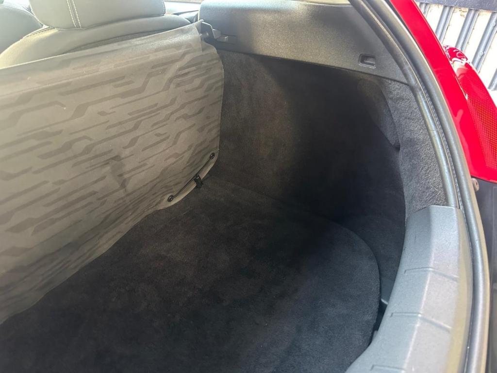 VOLVO C30 2.0 D3 R-Design Sports Coupe Geartronic Euro 5 3dr 2011