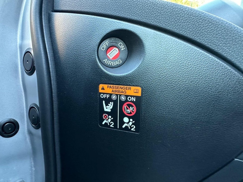 HONDA CIVIC 2.2 i-DTEC ES Euro 5 (s/s) 5dr 2012