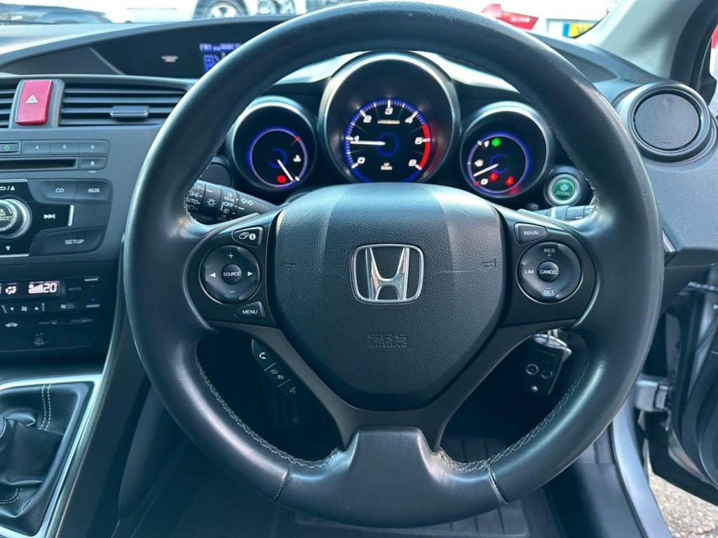 HONDA CIVIC 2.2 i-DTEC ES Euro 5 (s/s) 5dr 2012