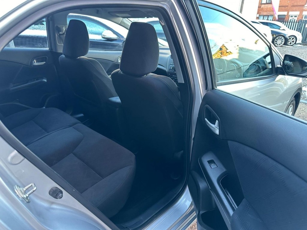 HONDA CIVIC 2.2 i-DTEC ES Euro 5 (s/s) 5dr 2012