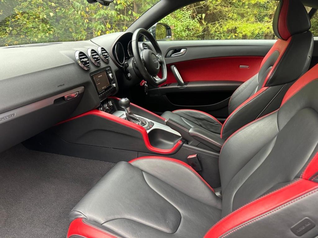 AUDI TT 2.0 TFSI S line Special Edition S Tronic quattro Euro 4 3dr 2010