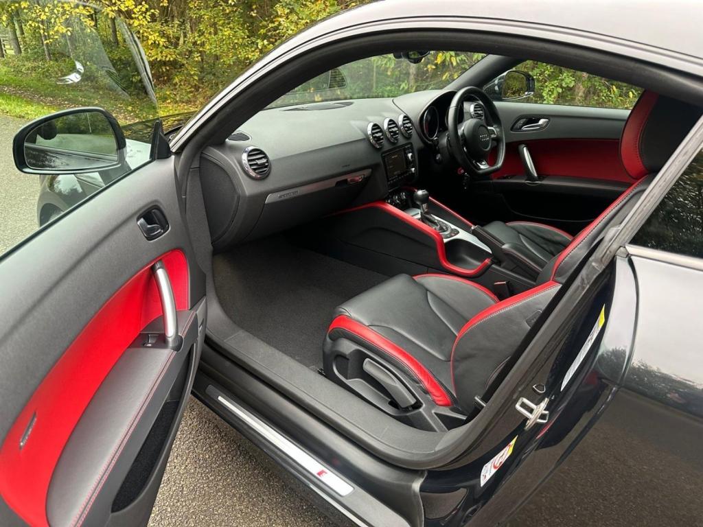 AUDI TT 2.0 TFSI S line Special Edition S Tronic quattro Euro 4 3dr 2010