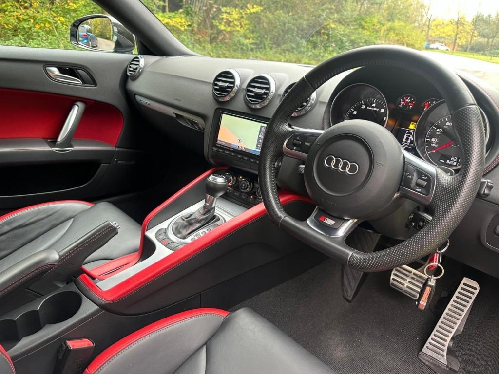 AUDI TT 2.0 TFSI S line Special Edition S Tronic quattro Euro 4 3dr 2010